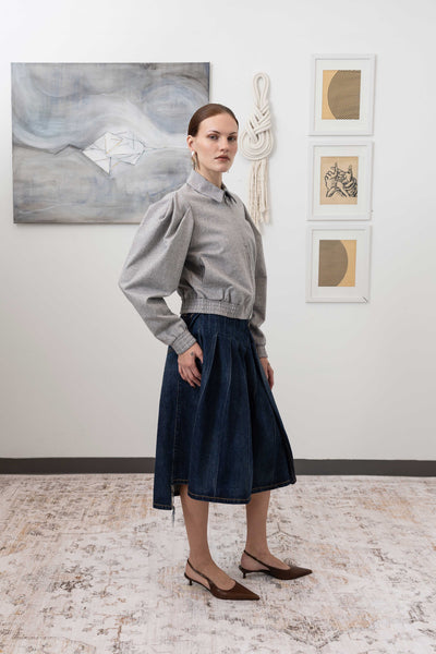 Sculptural blouson jacket in granite, right side view — softened structure with elasticized hem and two-tone canvas texture, nowhere studio